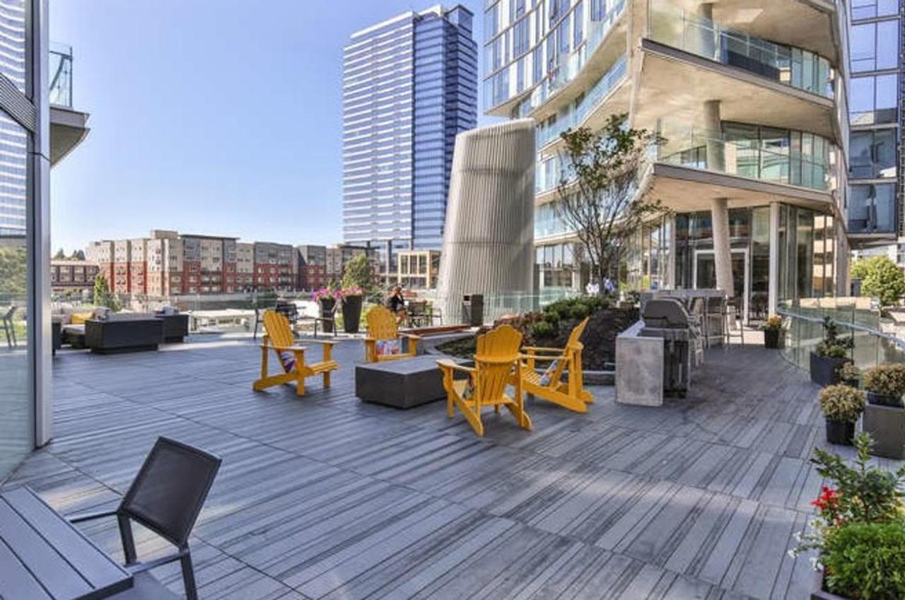 Downtown Studio W Gym Wd Nr Shops Sea-117 Apartment